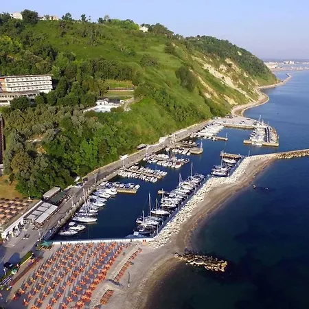 Vigna Del Mare Apartment Gabicce Mare