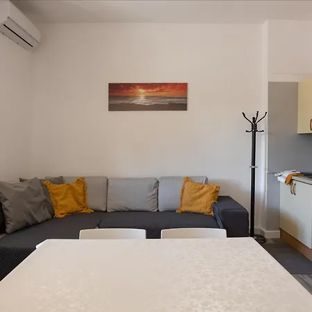Vigna Del Mare Apartment Gabicce Mare